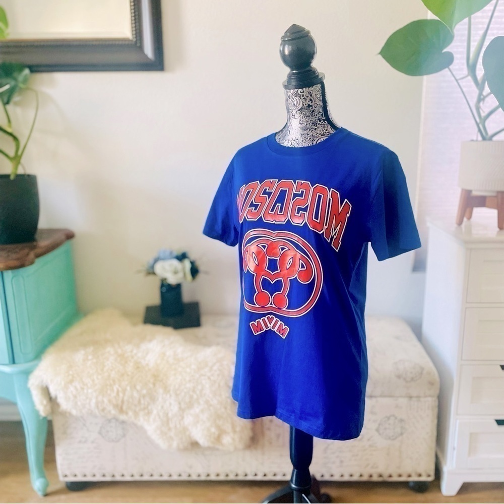 NWT Moschino Couture Mirrored Restructured Logo Cotton Graphic T-Shirt NY Knicks - Picture 7 of 9